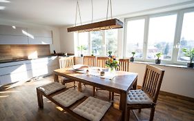 Hochwertiges Apartment / 120m² / Dachterrasse / Parking